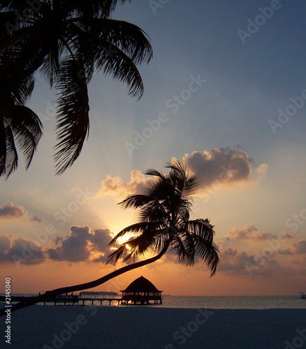 Leinwandbild Motiv maldivian sunset