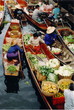 marché coloré sur l'eau marché coloré sur l'eau