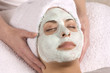 spa organic facial masque hands on