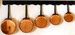 batterie de casserolles en cuivre