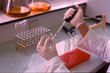 manipulation biologique