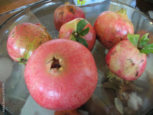Photo: pomegranate apple pomegranate apple