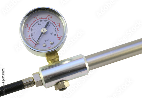 Photo: pump pressure gauge pump pressure gauge