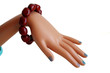 main avec bracelet