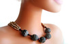 mannequin avec collier