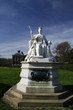 statue queen victoria