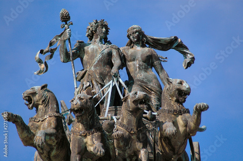 opera house statue in dresden, germany opera house statue in dresden, germany