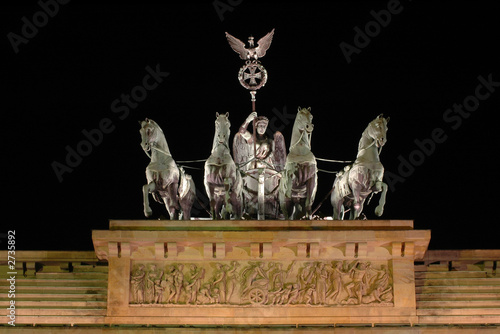 brandenburg gate statue, berlin brandenburg gate statue, berlin