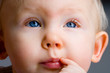 Foto: thoughtful baby thoughtful baby