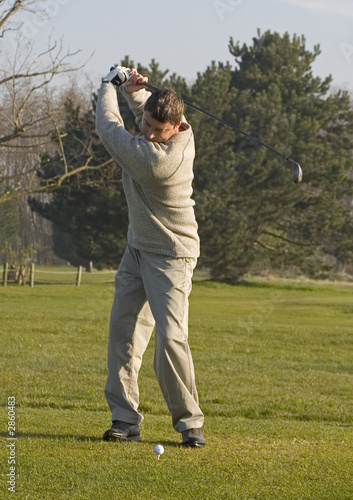 joueur de golf au départ 4 joueur de golf au départ 4