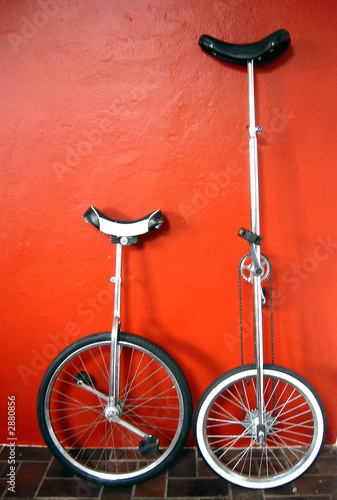 unicycles 2 unicycles 2