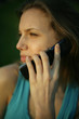 Femeile la soare, pe telefonul
