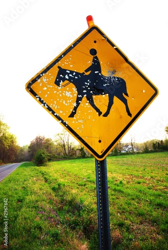 Photo: horse crossing sign horse crossing sign