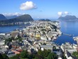 alesund (norwegen) - blick auf die stadt alesund