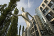 the walking man, schwabing, munich, allemagne the walking man, schwabing, munich, allemagne