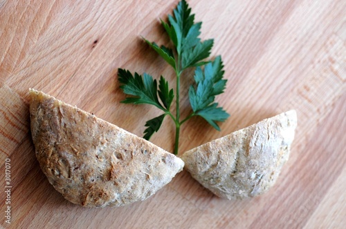 Foto: petersilie mit brot petersilie mit brot