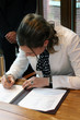 signing