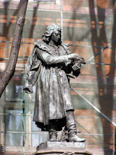statue of copernicus in krakow, poland statue of copernicus in krakow, poland