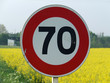 legfeljebb 70