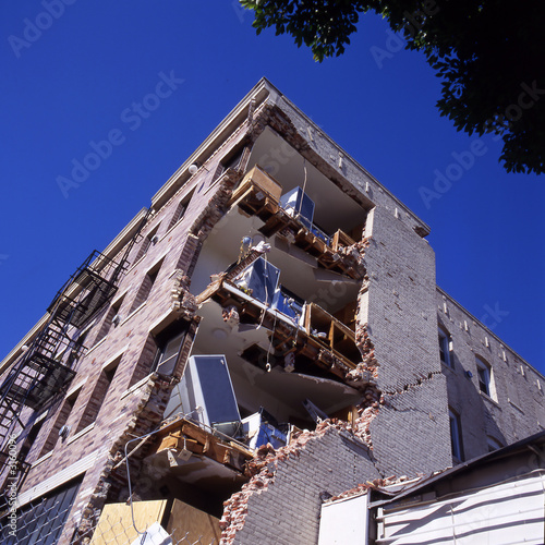 apartment building after earthquake