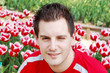 romantisme, fleurs et sourire