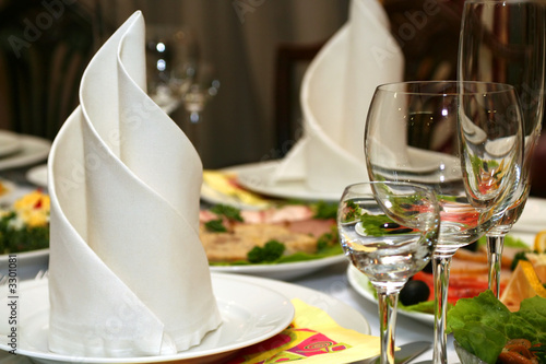 Photo: wineglass and napkin in restaurant wineglass and napkin in restaurant