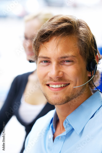 how can i help you?