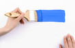 Foto: depicting blue paint -place on your text. depicting blue paint -place on your text.
