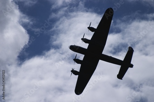 Photo: lancaster (avro) lancaster (avro)