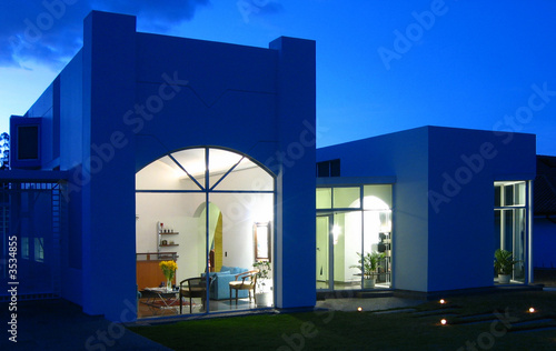 Photo: Casa minimalista Casa minimalista