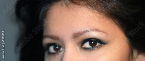Photo: smokey brown eyes smokey brown eyes