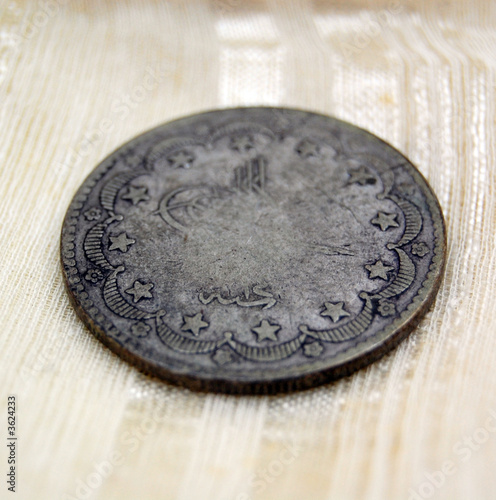 Photo: old turkish money,revers old turkish money,revers