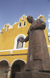 Denkmal für Diego de Landa in Izamal, Yucatan, Mexiko. Denkmal für Diego de Landa in Izamal, Yucatan, Mexiko.