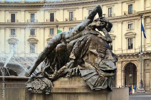 Fountain of Nymphs, Piazza della Repubblica, Roma, Italy Fountain of Nymphs, Piazza della Repubblica, Roma, Italy