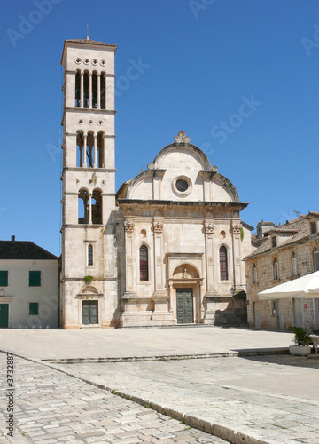 hvar