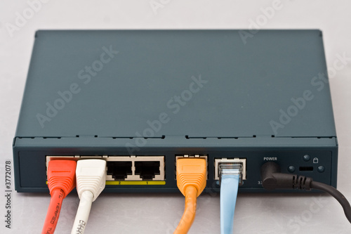 Photo: Firewall Router VPN with biult in Switch, Wan, Console port Firewall Router VPN with biult in Switch, Wan, Console port