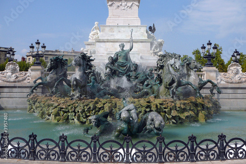 Fontaines Quinconces Bordeaux