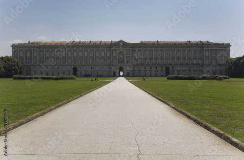 Reggia di caserta - veduta dall'interno