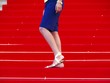 Sur le tapis rouge des marches de l'escalier