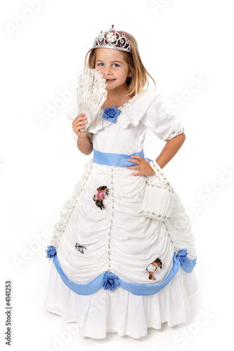 Foto: Enfant déguisé avec ombrelle Enfant déguisé avec ombrelle