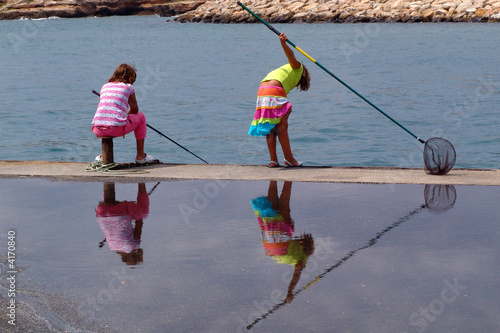 Foto: CHICAS PESCANDO CHICAS PESCANDO
