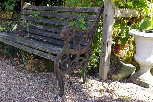 Outdoor Bench Seating on Antique Garden Bench Seat    Michmac  4215296   See Portfolio