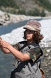 jeune garçon pêcheur