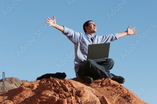 Foto: Ecstatic businessman Ecstatic businessman