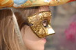 Jeune fille au loup