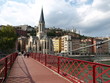 passerelle et cathédrale saint georges à lyon en france