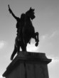 statue