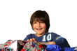 Foto: Junge mit Geschenk Junge mit Geschenk