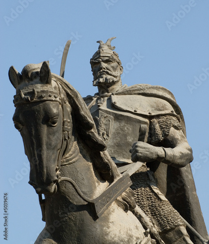 Photo: Skenderbey statue, Tirana Skenderbey statue, Tirana