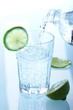 Wasser einschenken